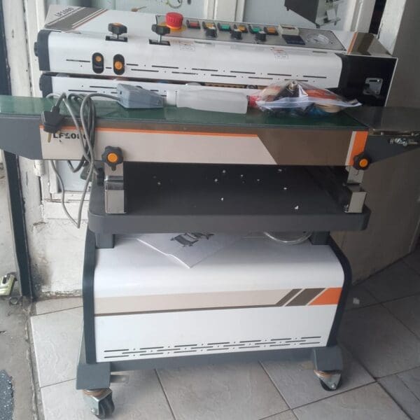 Band Sealer with Nitrogen Flush LF1080