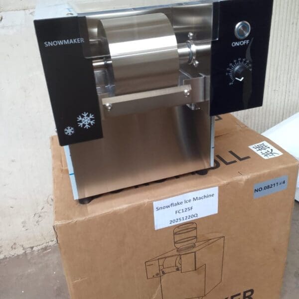 Snowflake Ice Machine